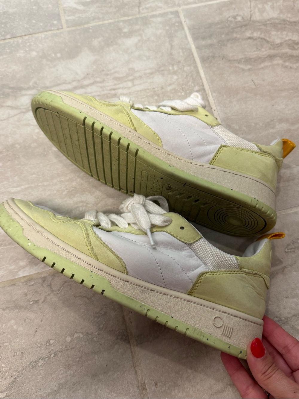 oncept phoenix sneaker 6.5